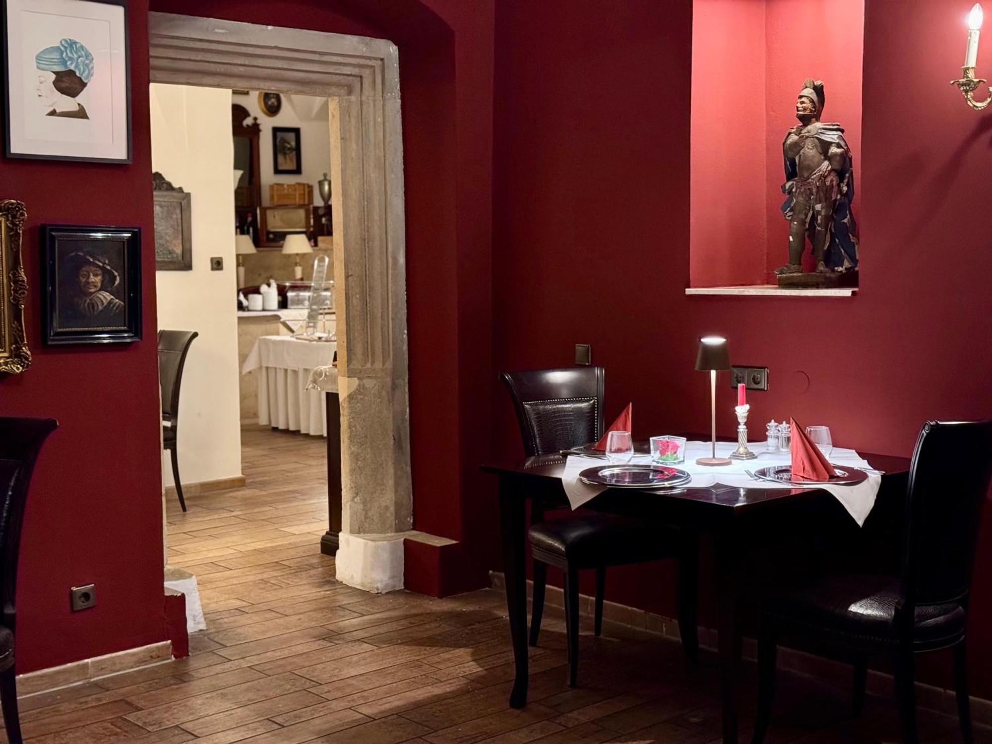 Hotel Schloss Schkopau エクステリア 写真